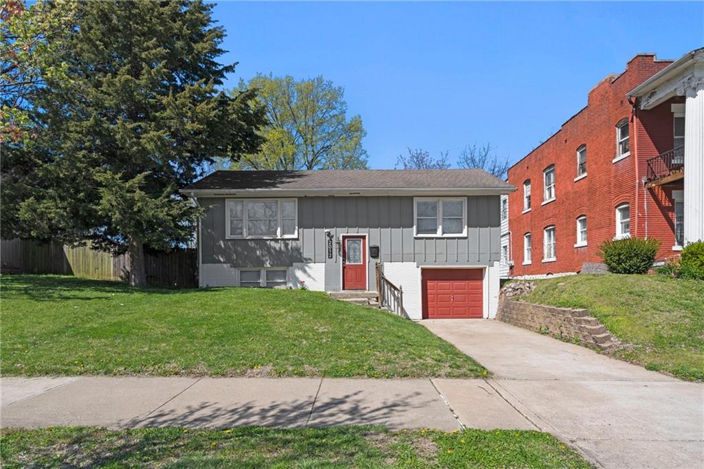 2012 Benton Boulevard Property Photo
