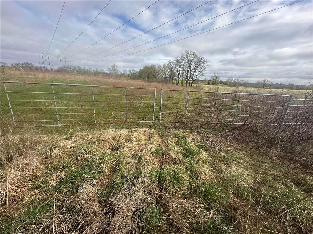 24004 E State Route Ee Highway Property Photo