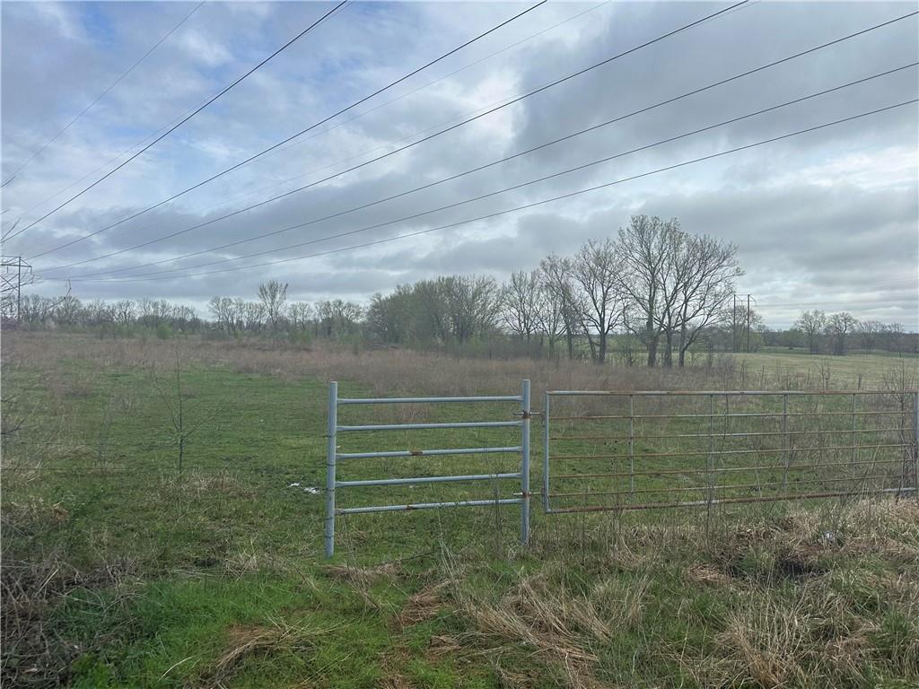 24004 E State Route Ee Highway Property Photo 2