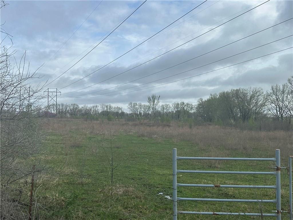 24004 E State Route Ee Highway Property Photo 6