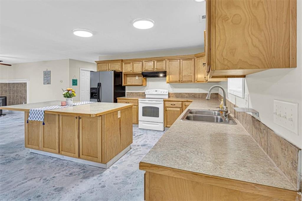 6301 Sw Ana Drive Property Photo 4