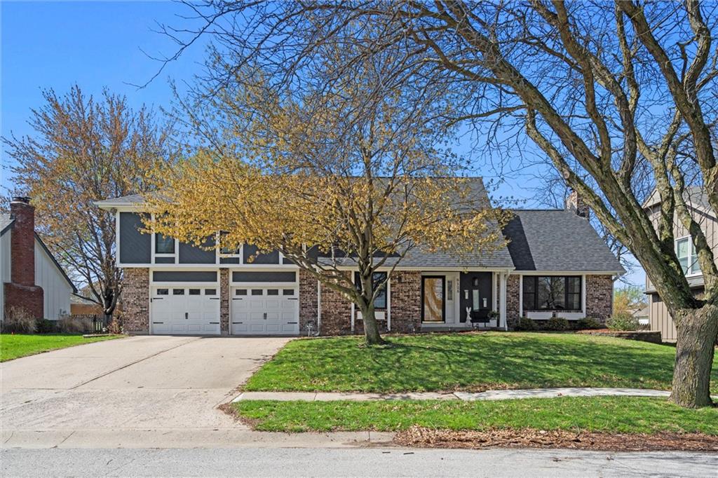 Barry Harbor Real Estate Listings Main Image