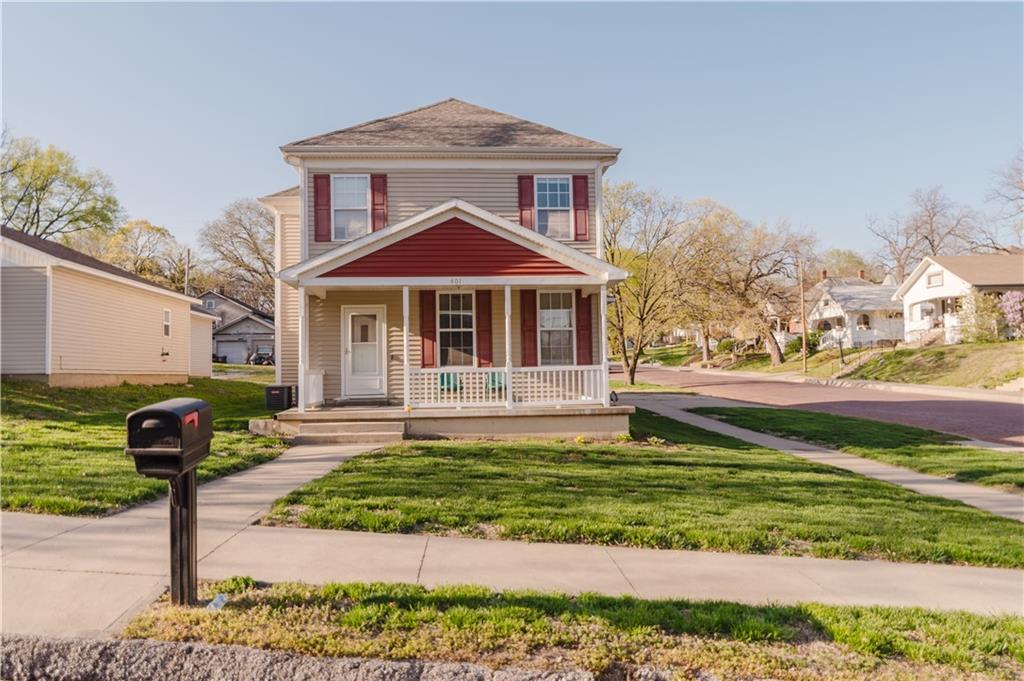 401 Parallel Street Property Photo