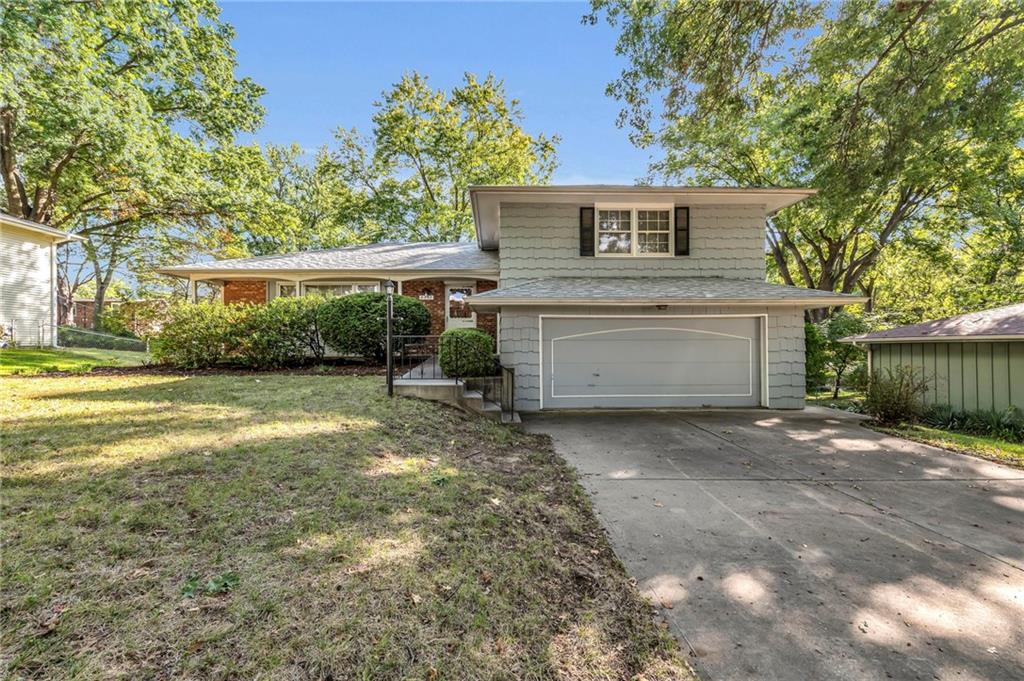 8337 Oakland Avenue Property Photo