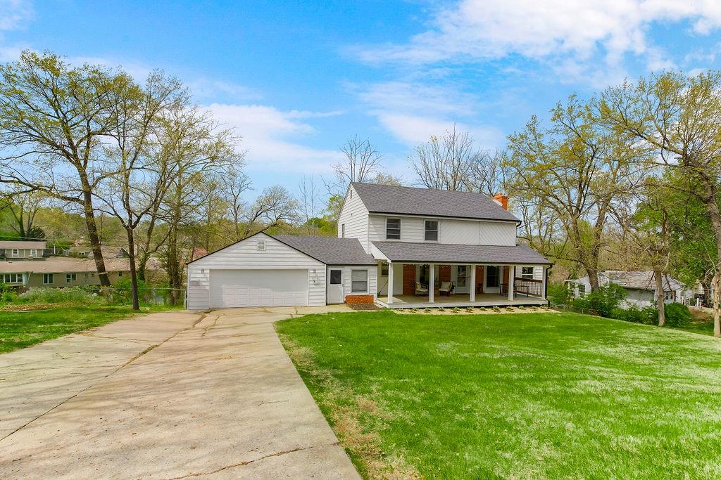 5330 N Spruce Avenue Property Photo