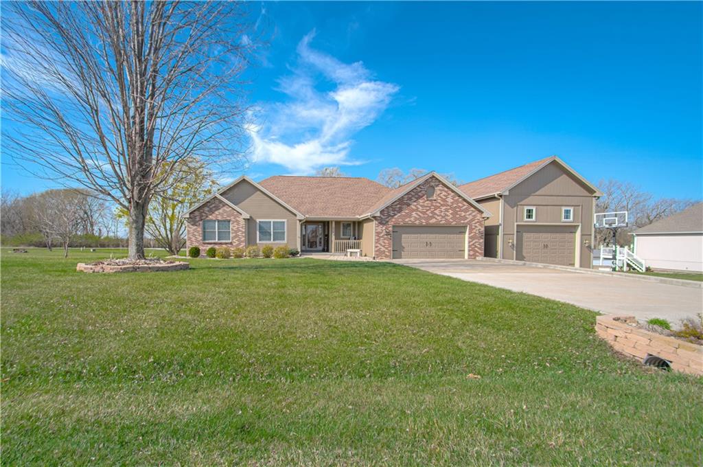 6168 Maple Ridge Road Property Photo