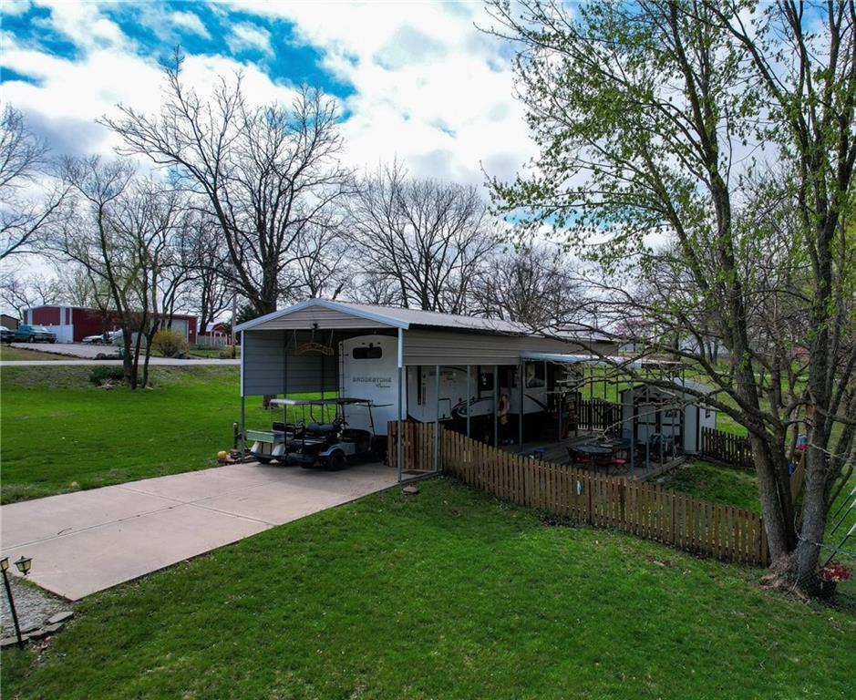 2 & 6 W Crestwood Circle Property Photo