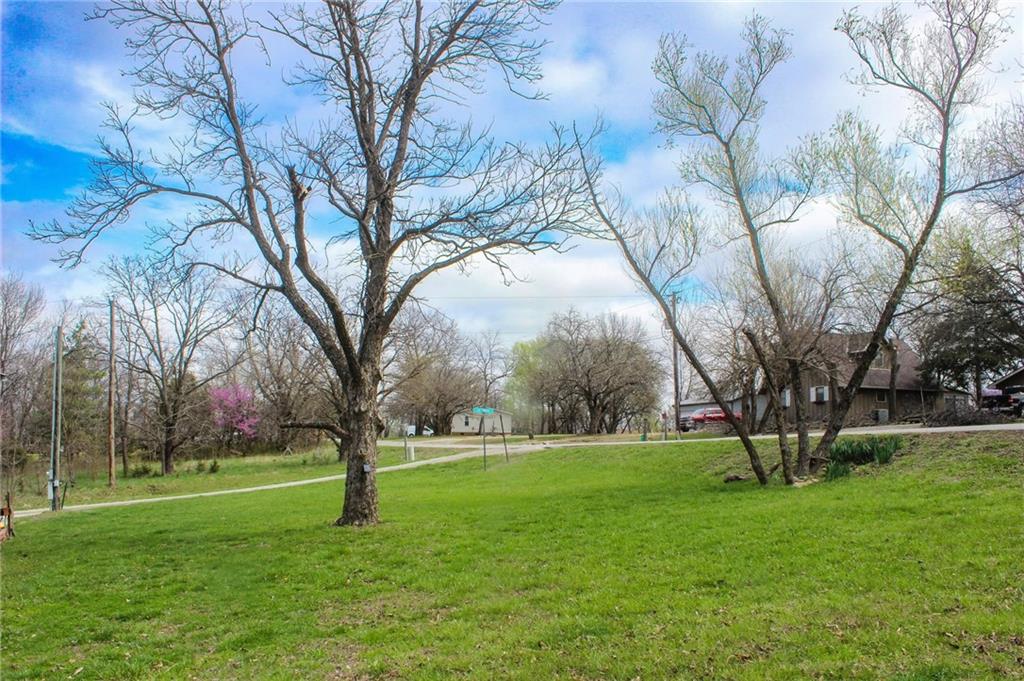 2 & 6 W Crestwood Circle Property Photo 11