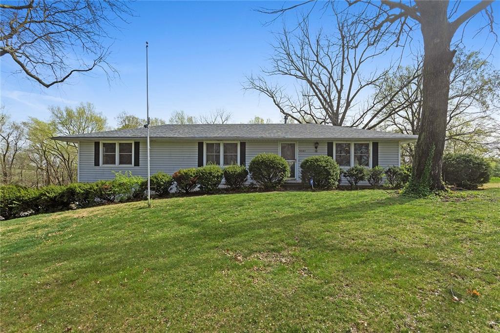 9382 N Cookingham Drive Property Photo