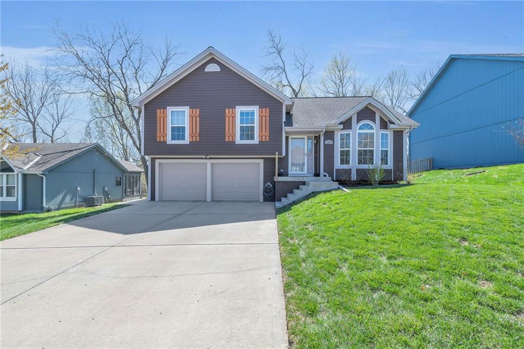209 Lakeview Drive Property Photo