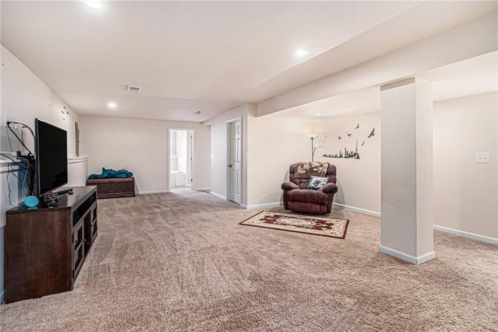 201 S Melrose Lane Property Photo 19