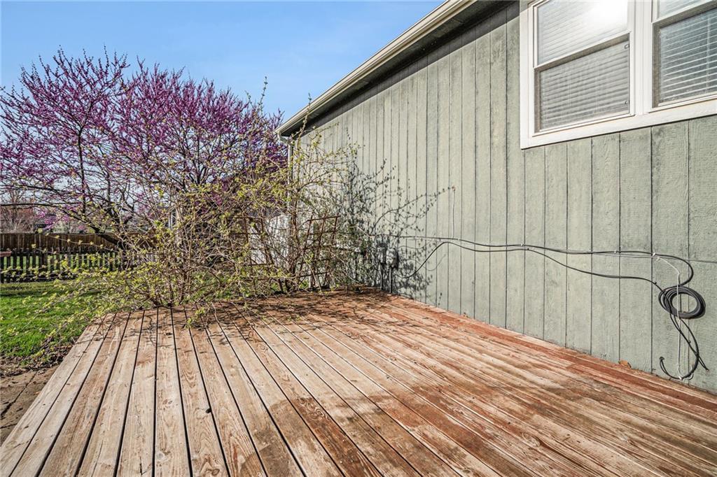 201 S Melrose Lane Property Photo 30