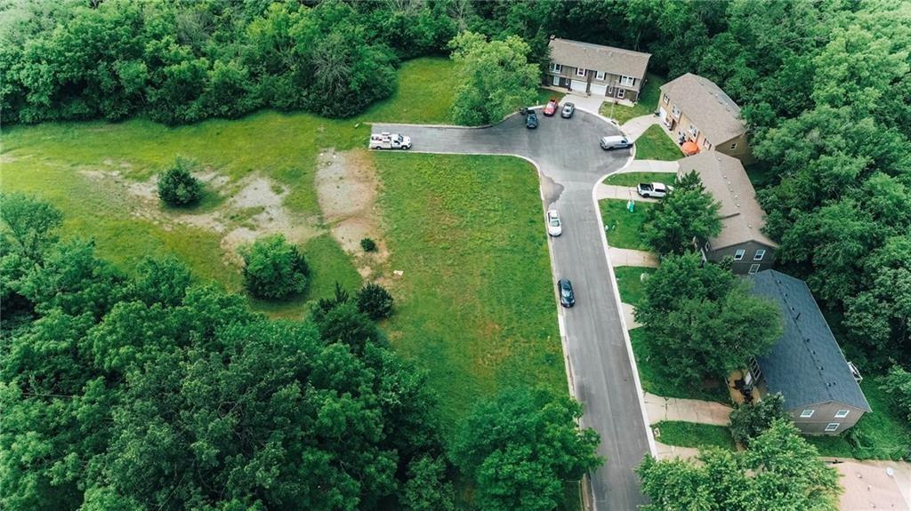 12301 Merritt Road Property Photo 2
