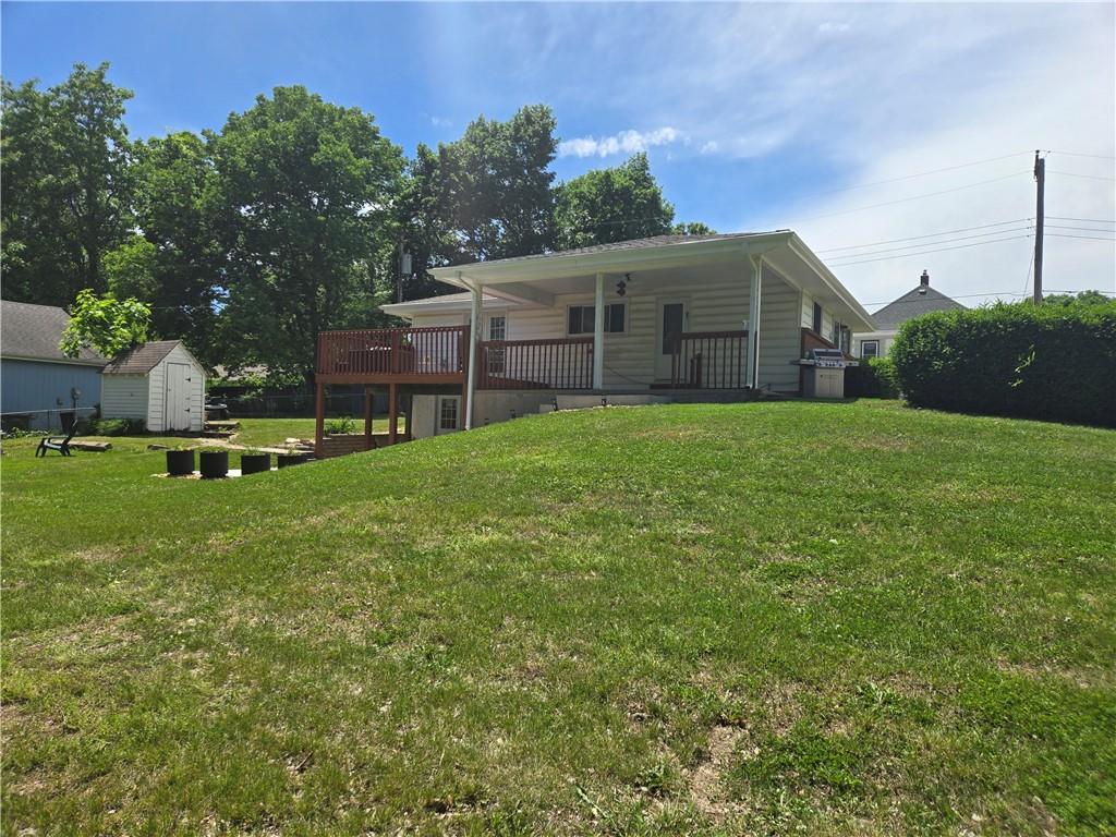 605 E Summit Street Property Photo 13