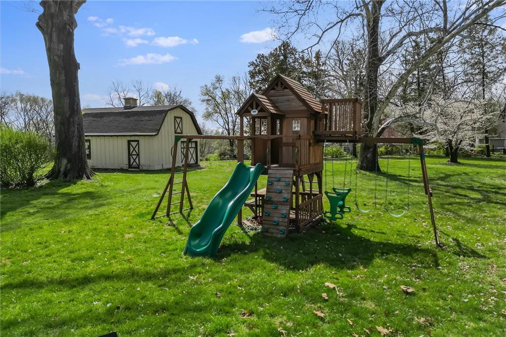8 Orchard Place Property Photo 15
