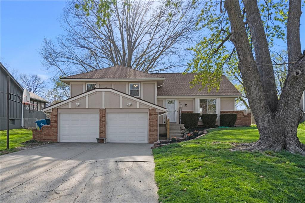 940 Dunwich Drive Property Photo