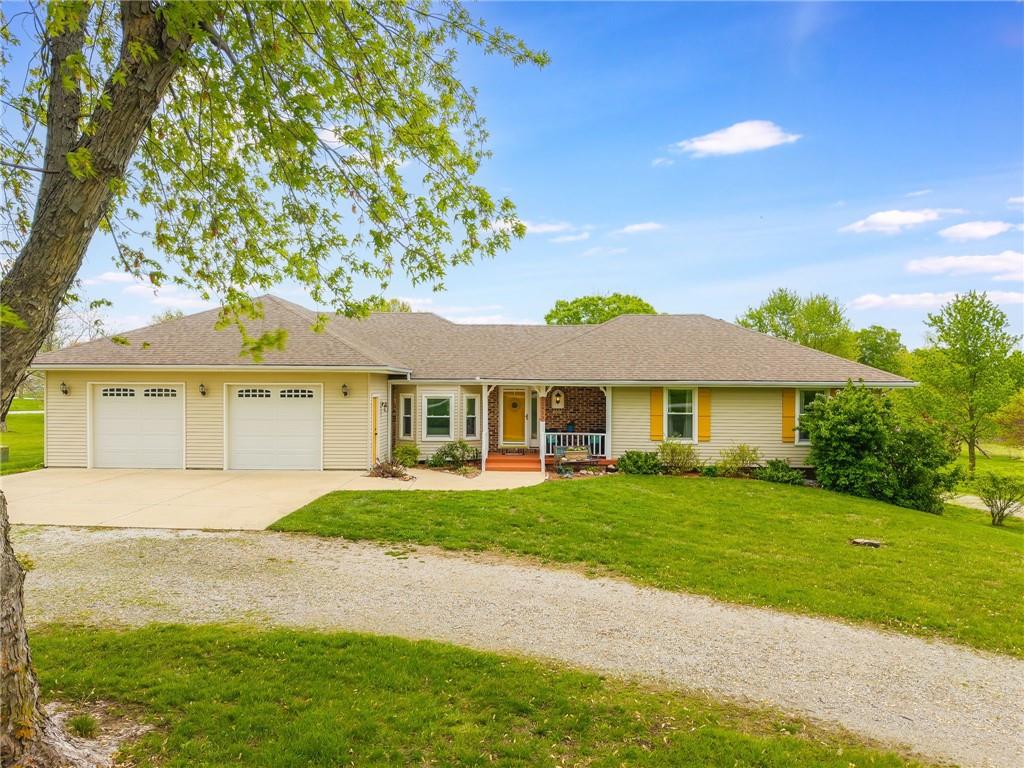 12923 Oakland Avenue Property Photo