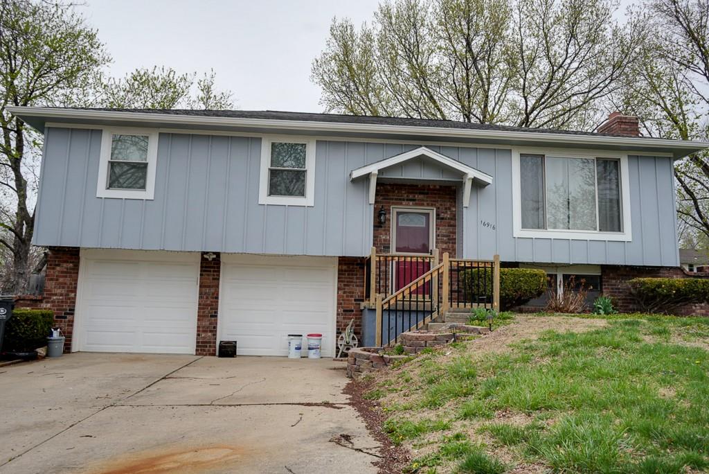 16916 E 4th, South Street Property Photo
