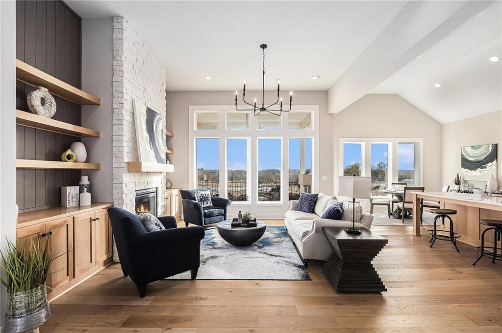 12509 W 184 Street Property Photo 5