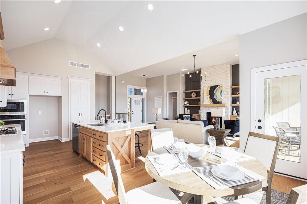 12509 W 184 Street Property Photo 13