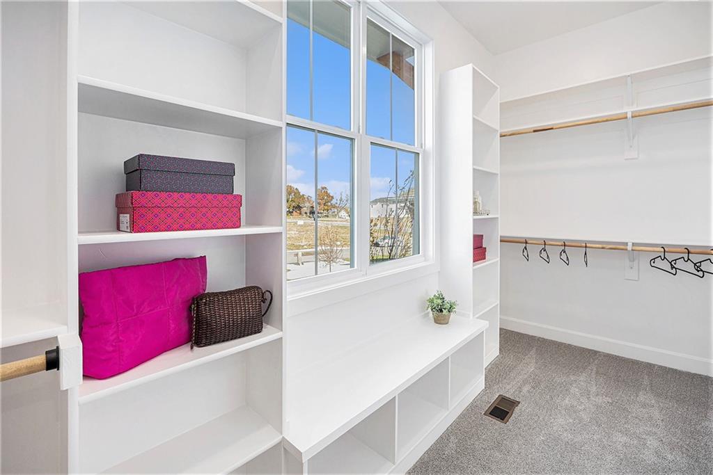 12509 W 184 Street Property Photo 23