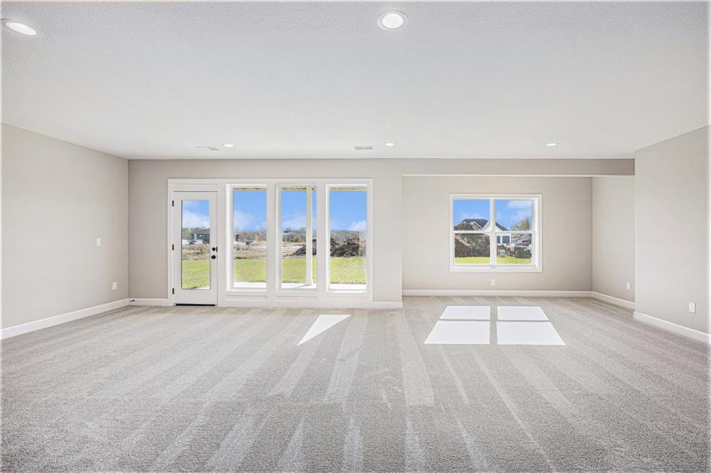 12509 W 184 Street Property Photo 25