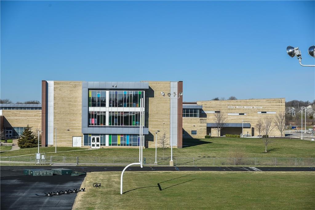 12509 W 184 Street Property Photo 49