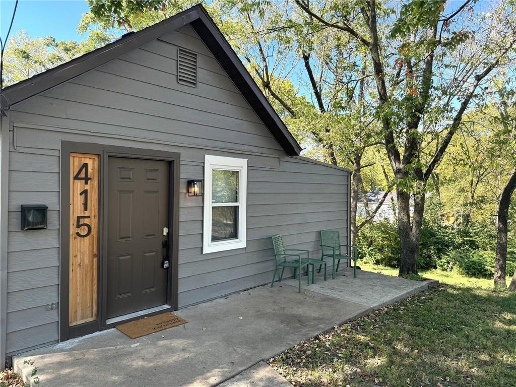 415 N Cherry Street Property Photo