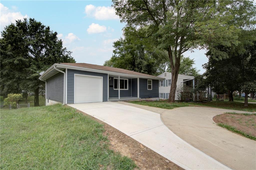 4910 N Wallace Drive Property Photo