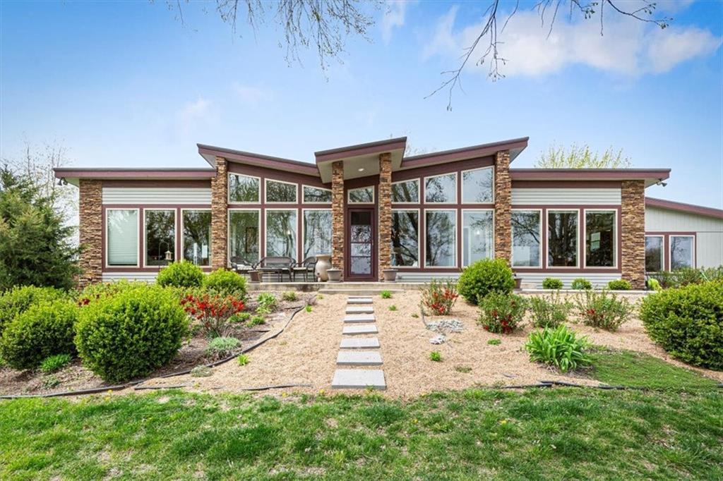 13920 A Highway Property Photo