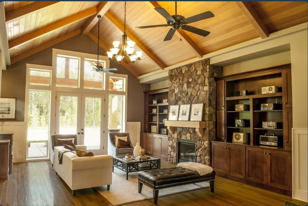 2017 Vilas Street Property Photo 5