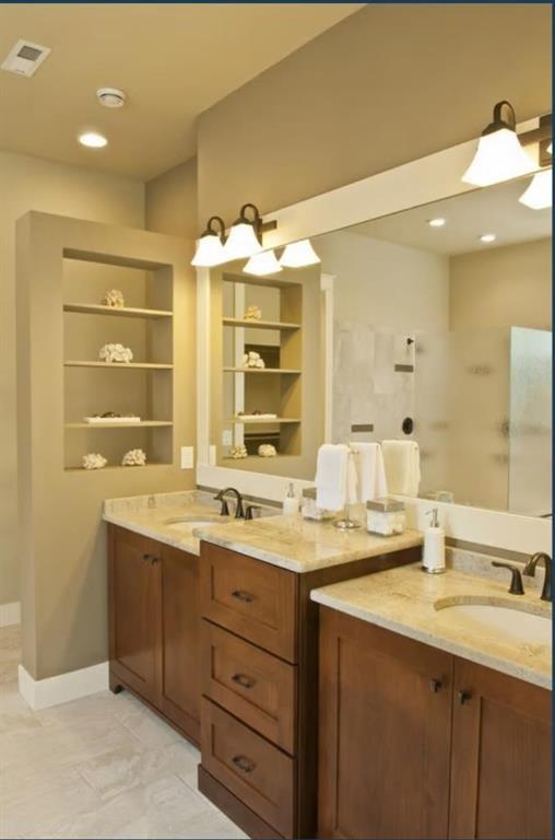 2017 Vilas Street Property Photo 9