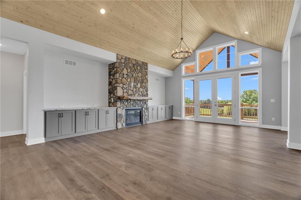 2017 Vilas Street Property Photo 11