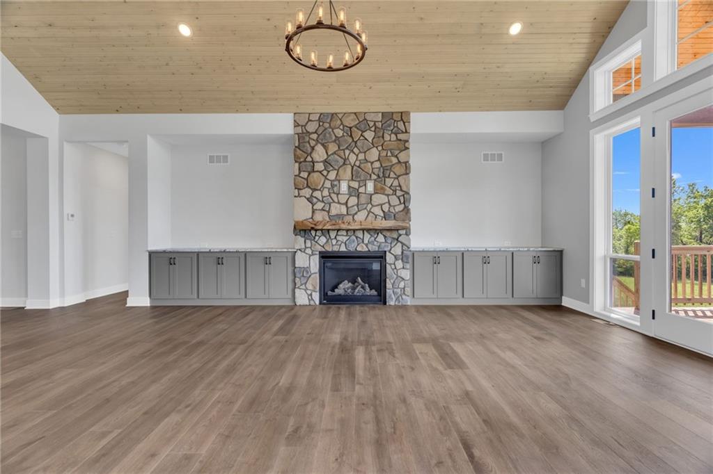 2017 Vilas Street Property Photo 12