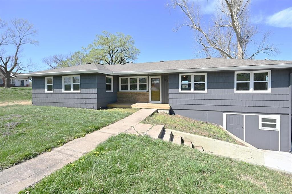 122 Almond Street Property Photo