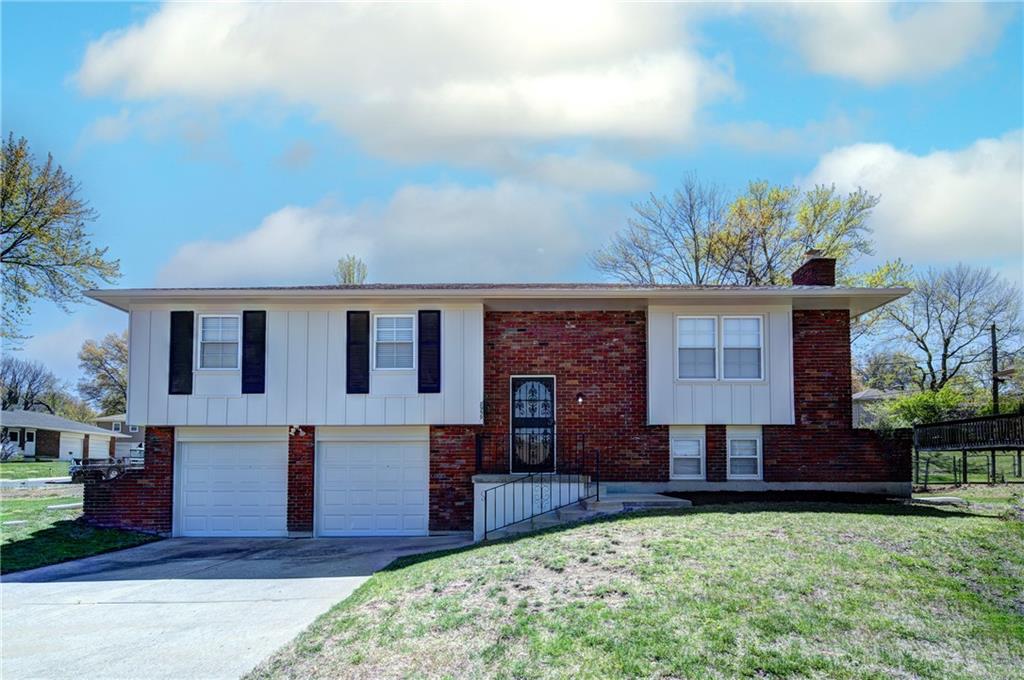 South Middle Real Estate Listings Main Image