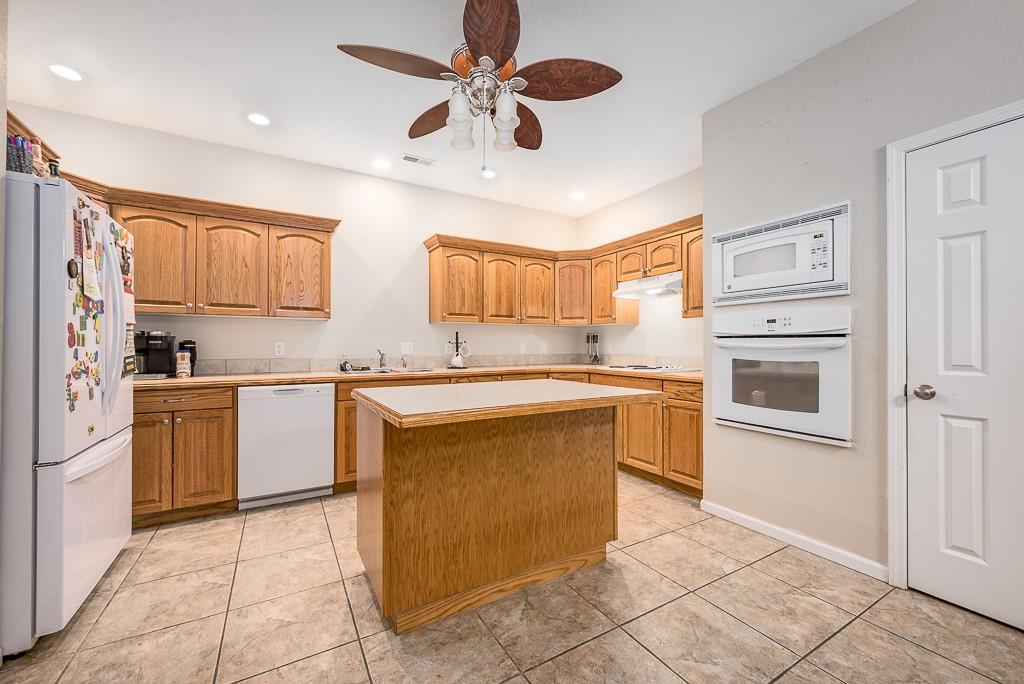 1950 Jackson Drive Property Photo 5