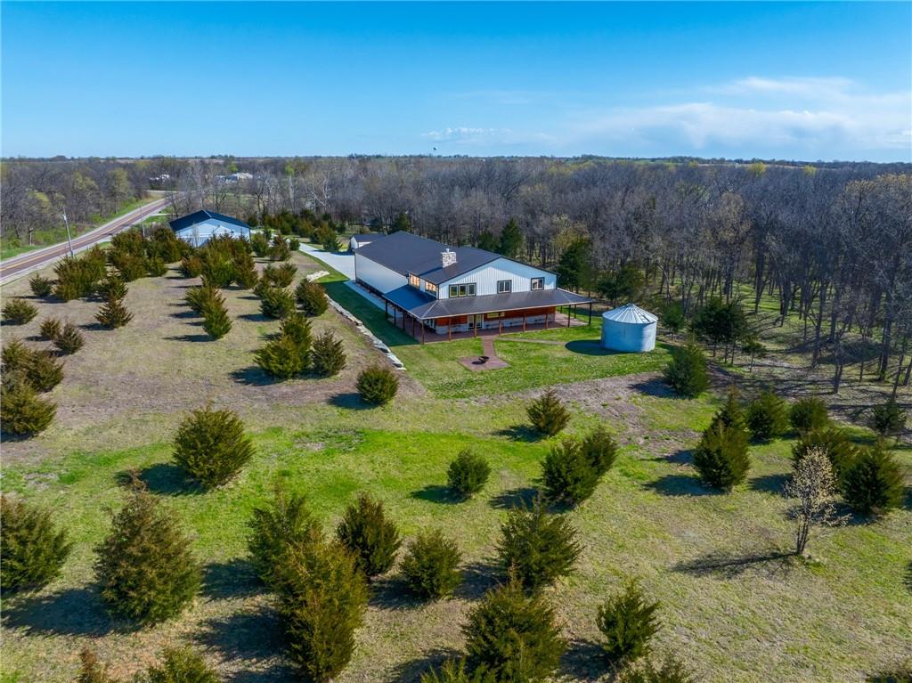 9016 Se 69 Highway Property Photo 73