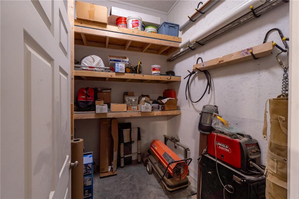 9016 Se 69 Highway Property Photo 81