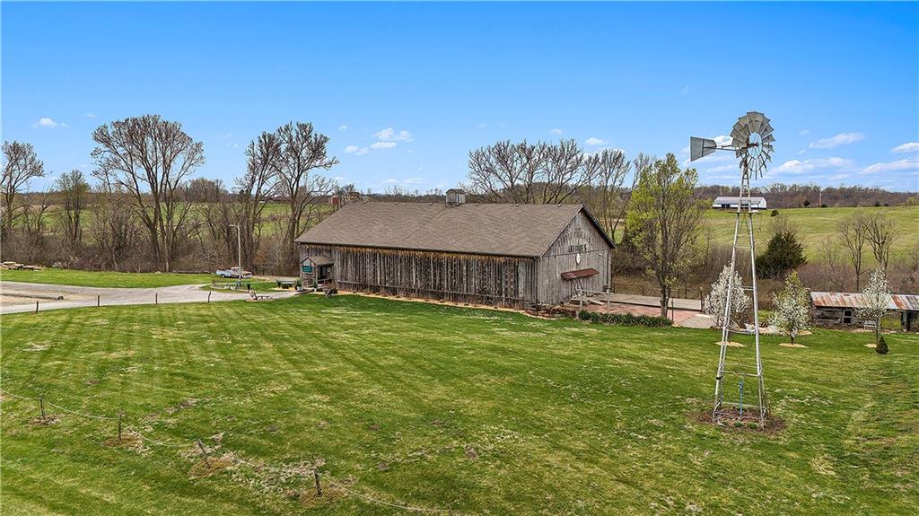 11347 Se Dd Highway Property Photo 4