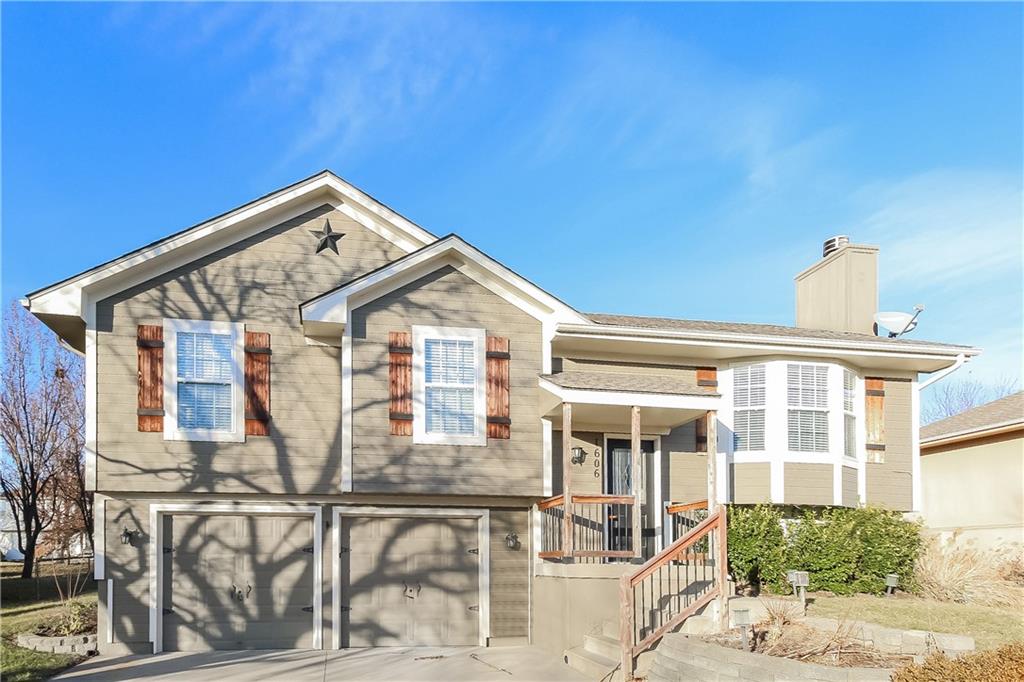 1606 Cove Drive Property Photo