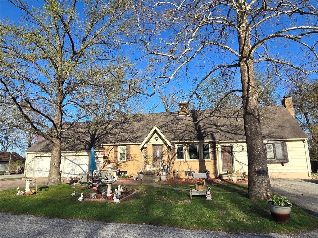 512 N Price Lane Property Photo