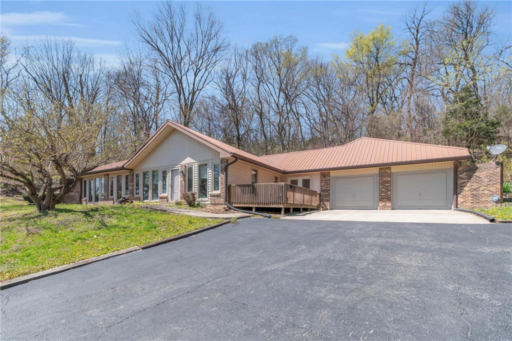 6492 T Highway Property Photo