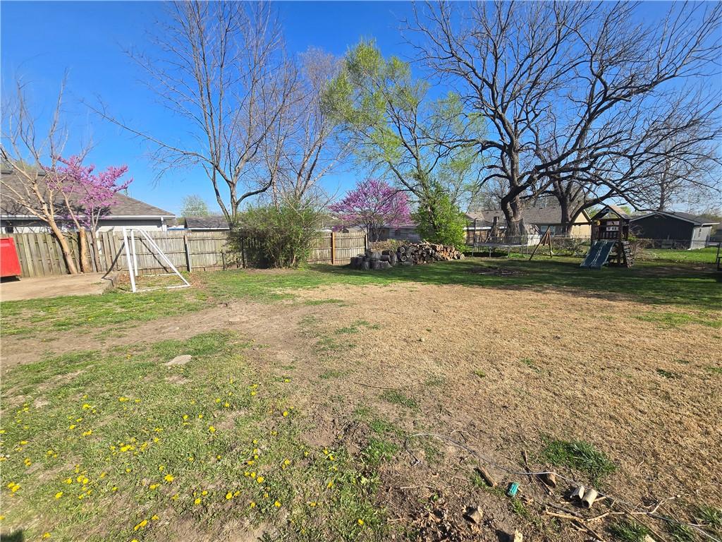 708 W Dryden Street Property Photo