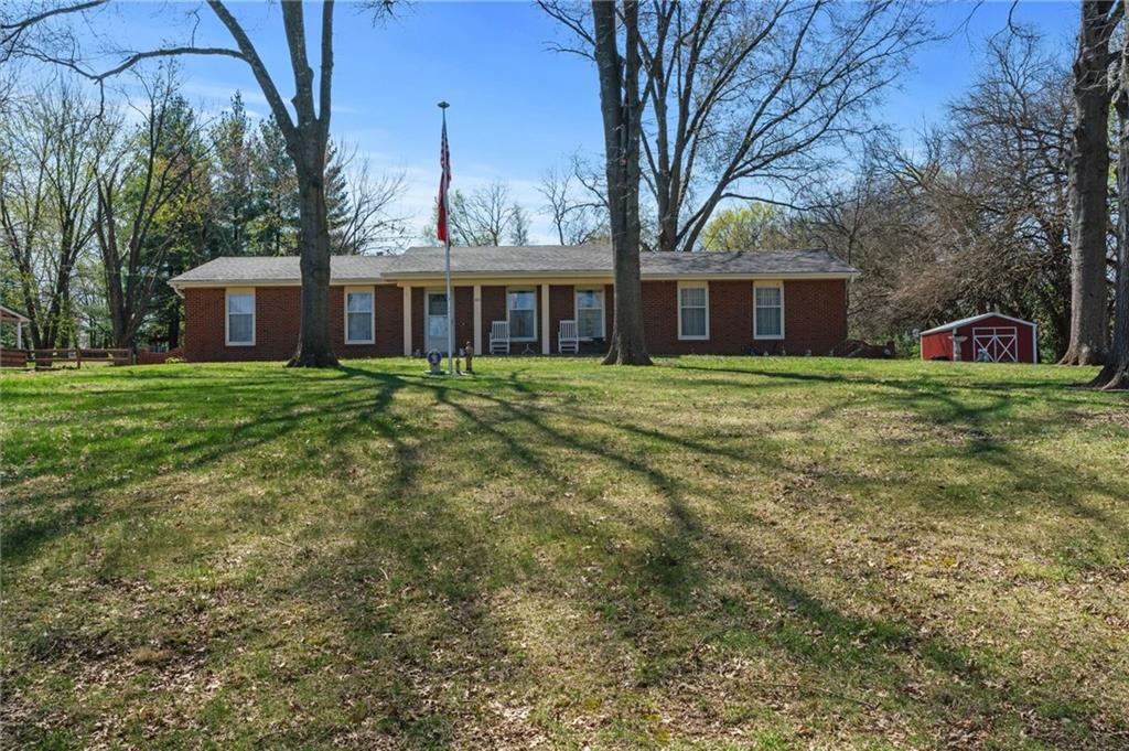 205 Dunns Lane Property Photo