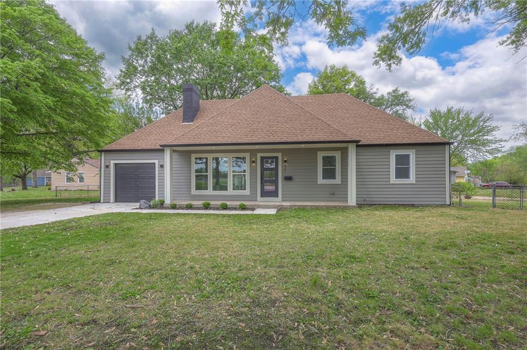 821 S Ridgeview Road Property Photo 1