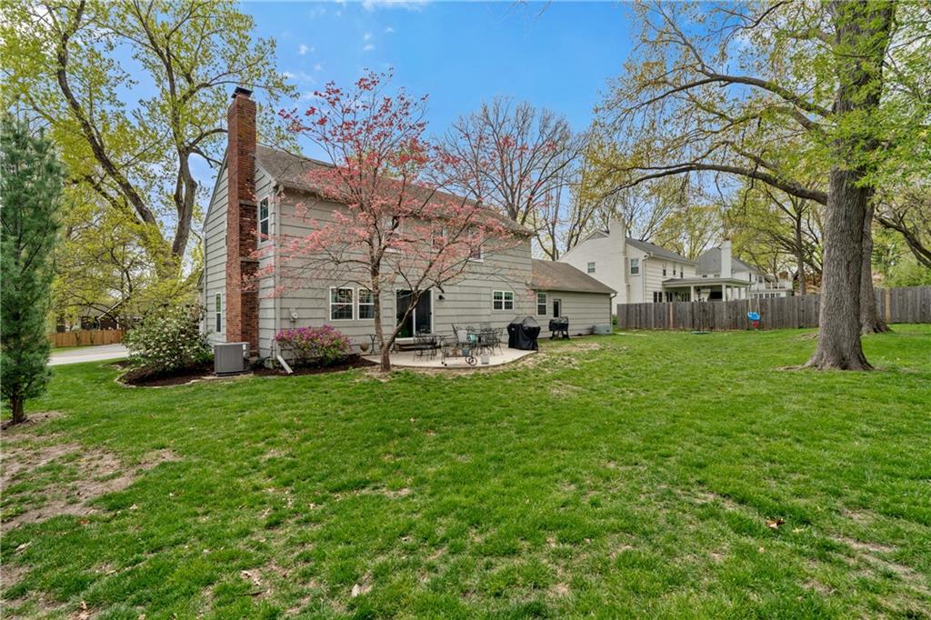 4408 W 91st Street Property Photo 45