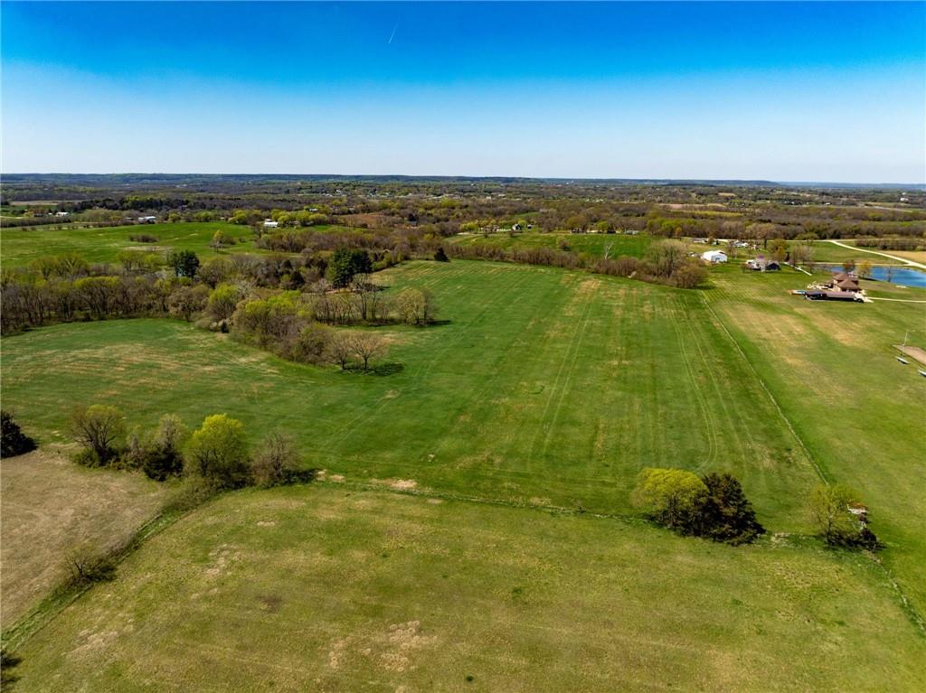 1036 E 1700 Road Property Photo