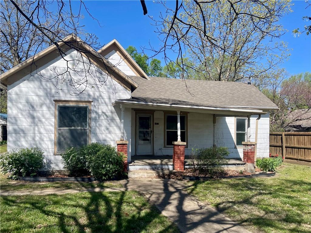1012 S Judson Street Property Photo