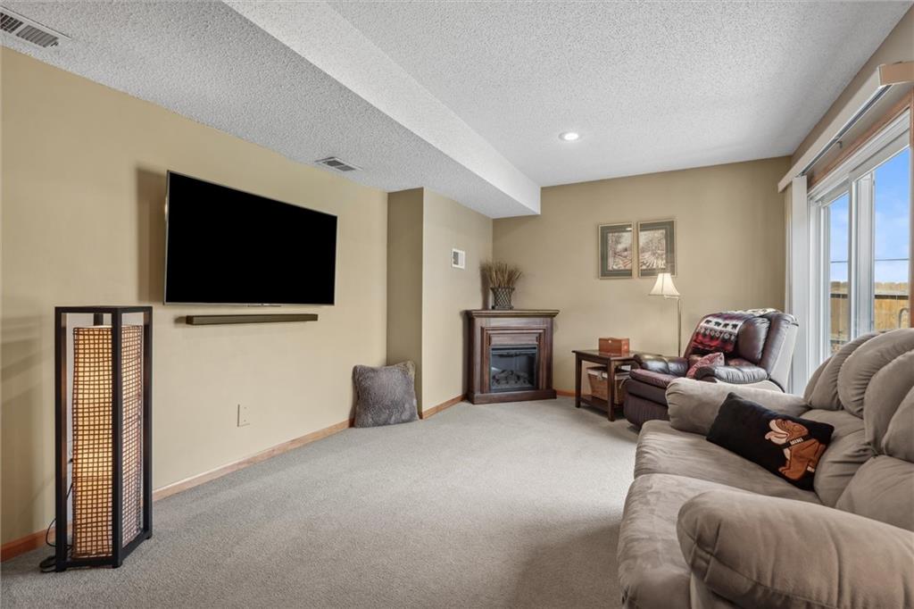 341 Ne Dreamweaver Avenue Property Photo 21